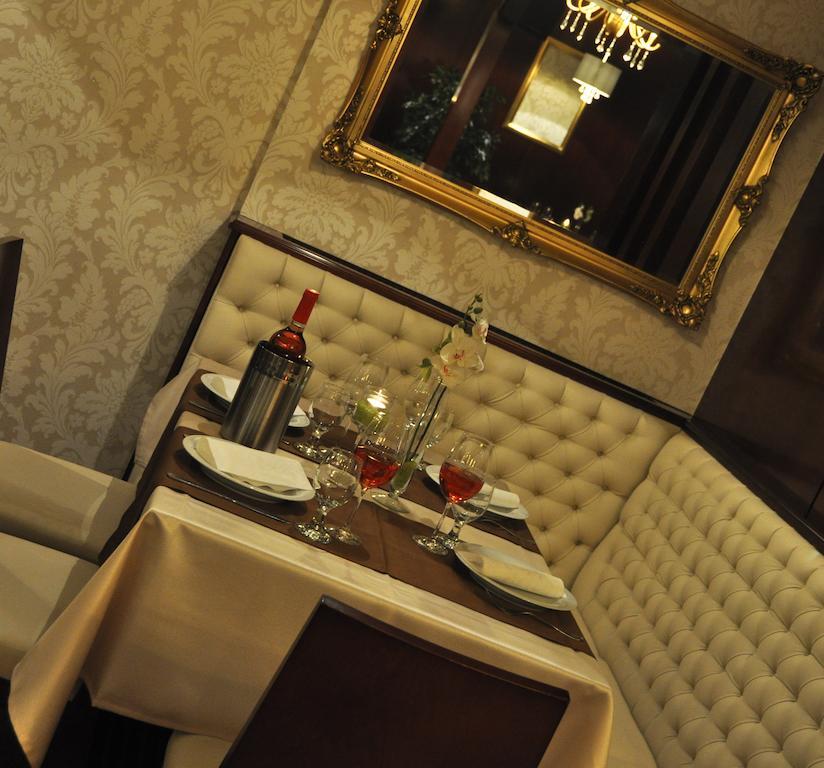 Part Cafe Residence Дунакеси Экстерьер фото